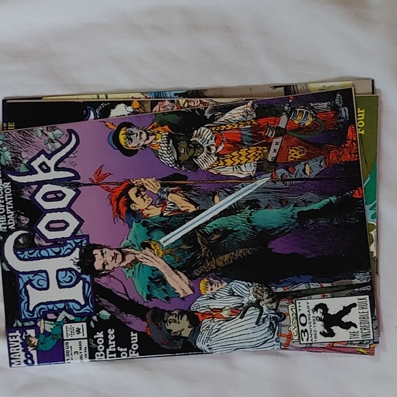 4 hook comics - Picture 4 of 7